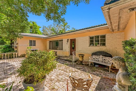 990 NE 94th St, Miami Shores FL 33138