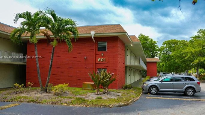 601 S State Road 7 # 2H, Margate FL 33068