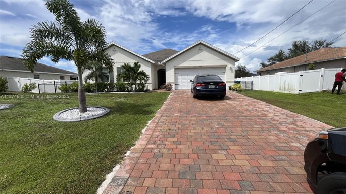 2829 NW 7 TERRACE, Cape Coral FL 33993
