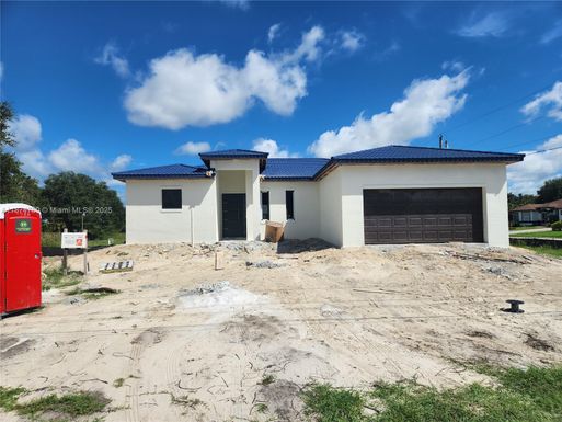 3707 E 15 St., Lehigh Acres FL 33972