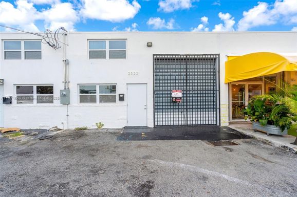2320 NW 7th Ct # 2322, Miami FL 33127