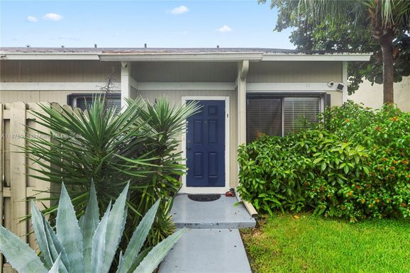 3642 NW 111th Ter, Sunrise FL 33351