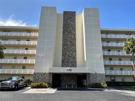 131 SE 3rd Ave # 301, Dania Beach FL 33004