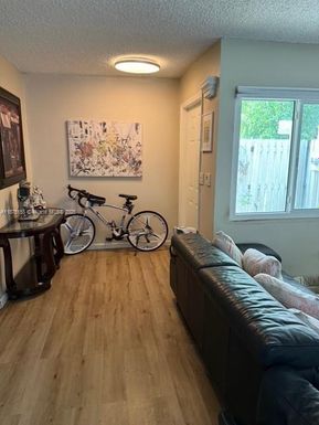 22265 SW 103rd Ave, Cutler Bay FL 33190