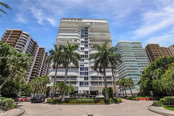10155 Collins Ave # 303, Bal Harbour FL 33154