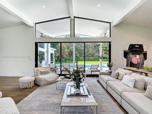 6000 SW 120th St, Pinecrest FL 33156