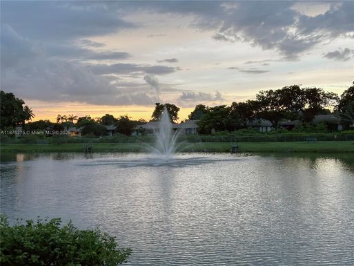 3483 Emerald Oaks Dr # 1701, Hollywood FL 33021