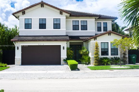 7310 SW 163rd Pl, Miami FL 33193