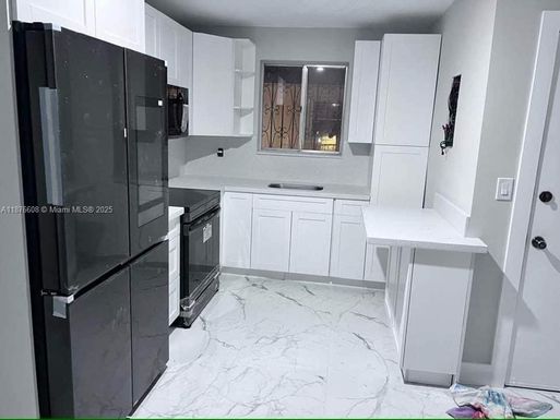 47 NW 47th Ave # 10, Miami FL 33126