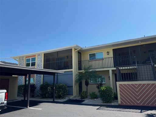 4109 SE 19TH AVENUE # 207, Cape Coral FL 33904