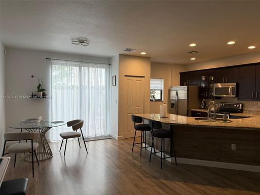 472 NE 194th Ter # 472, Miami FL 33179