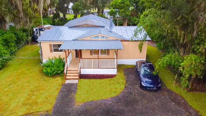 260 Old Highway 17, Other City - In The State Of Florida FL 32181