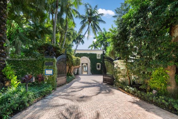 4 Palm Ave, Miami Beach FL 33139