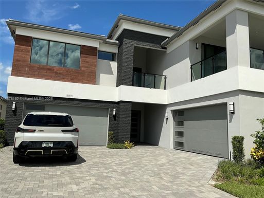 8571 Shoreacres St, Boca Raton FL 33434