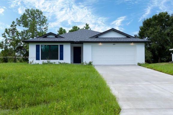 4009 2 Nd St Sw, Lehigh Acres FL 33976