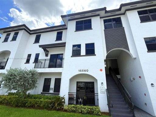 15560 SW 136th St # 209, Miami FL 33196