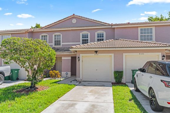 8532 W Southgate Shores Cir, Tamarac FL 33321