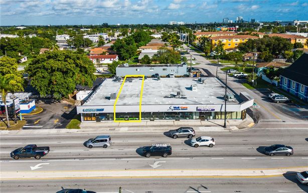 300 W Hallandale Beach Blvd, Hallandale Beach FL 33009