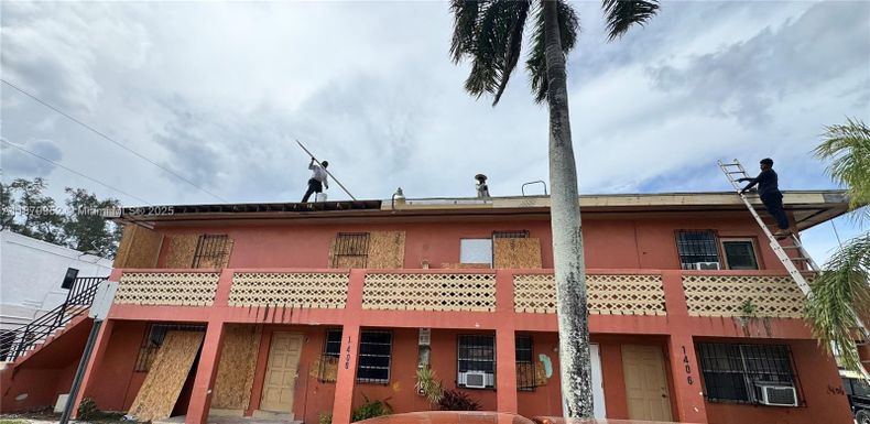 1406 NW 2nd Ave, Florida City FL 33034