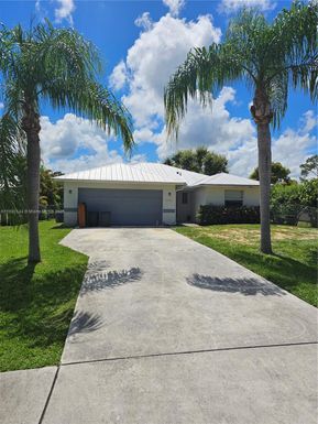 8330 SE Sweetbay Dr # 8330, Hobe Sound FL 33455