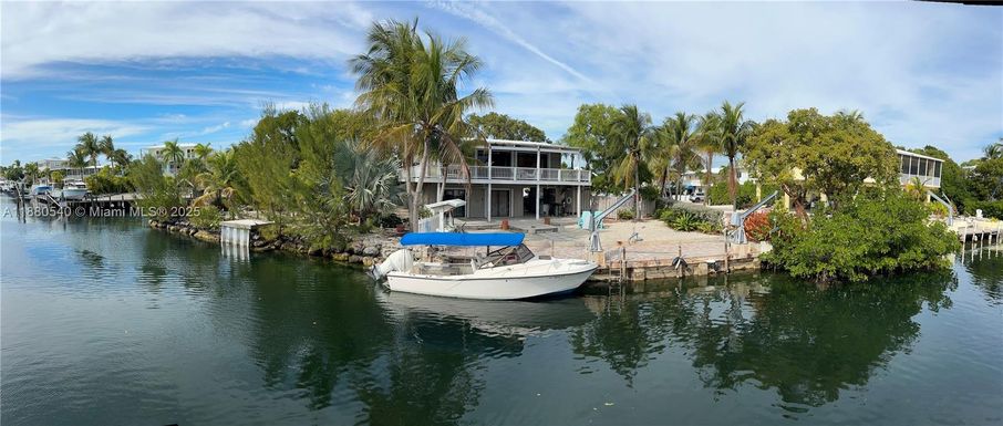 120 Captains Ct, Islamorada FL 33070