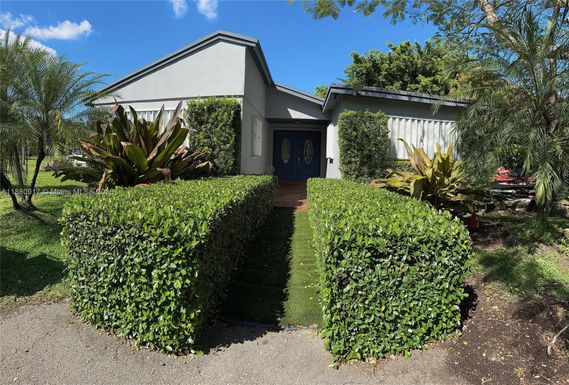 12495 SW 240th St, Homestead FL 33032