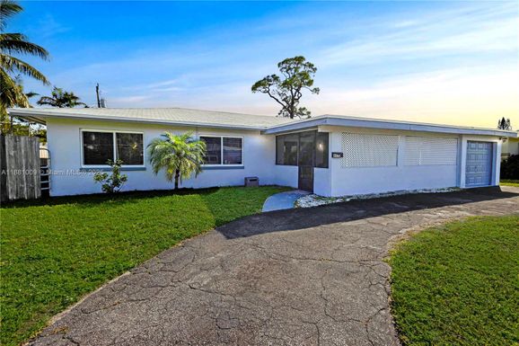 4410 NW 10th St, Coconut Creek FL 33066