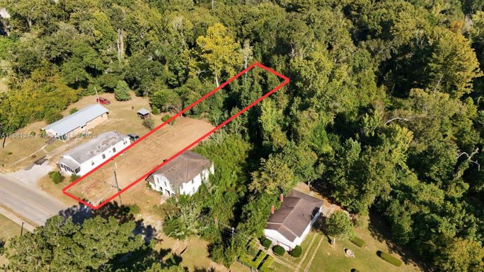 117 E M L KING JR BLVD, Other City - In The State Of Florida FL 32324