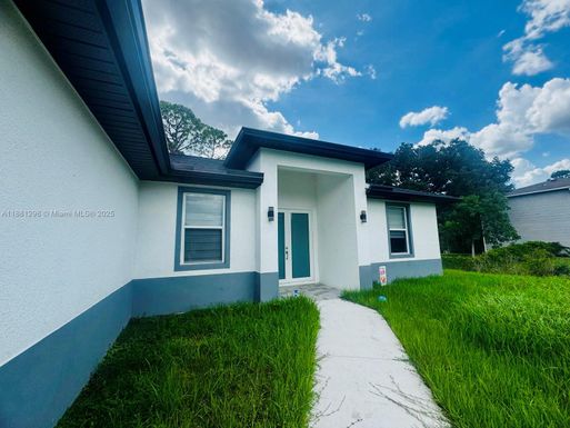 1731 Unice Ave N, Lehigh Acres FL 33971