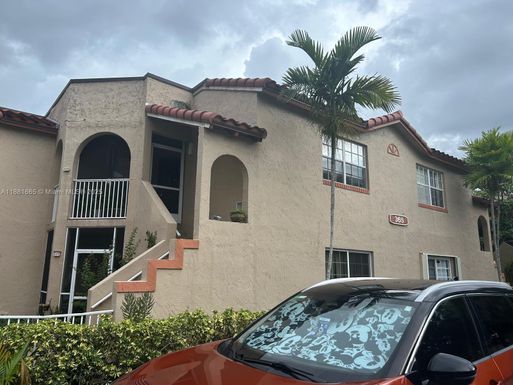 365 SW 86th Ave # 204, Pembroke Pines FL 33025