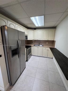 13450 SW 3rd St # 203D, Pembroke Pines FL 33027
