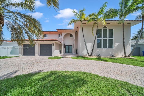 3341 NE 170th St, North Miami Beach FL 33160