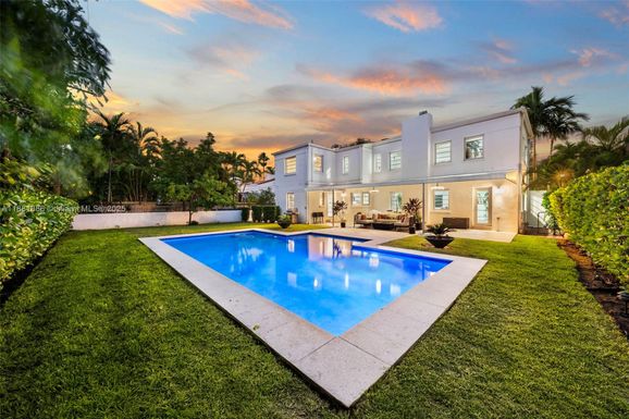 600 NE 55th Ter, Miami FL 33137