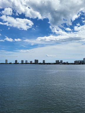 801 Lake Shore Dr # 502, Lake Park FL 33403