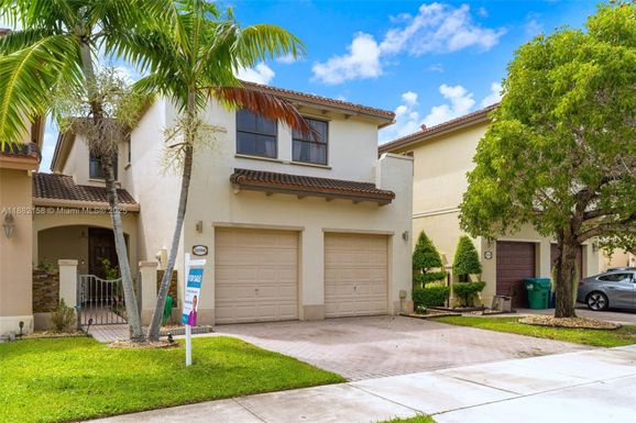 22766 SW 89th Pl, Cutler Bay FL 33190