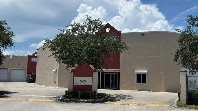 10871 SW 188th St # 12, Cutler Bay FL 33157