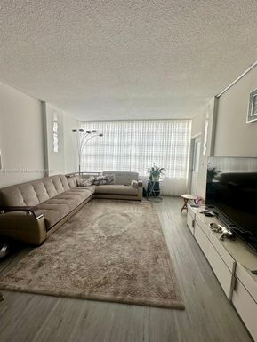 1825 S Ocean Dr # 6, Hallandale Beach FL 33009
