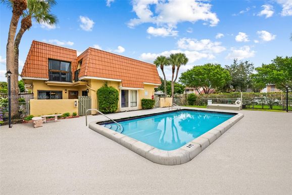 4242 NW 114th Ter # 42, Coral Springs FL 33065