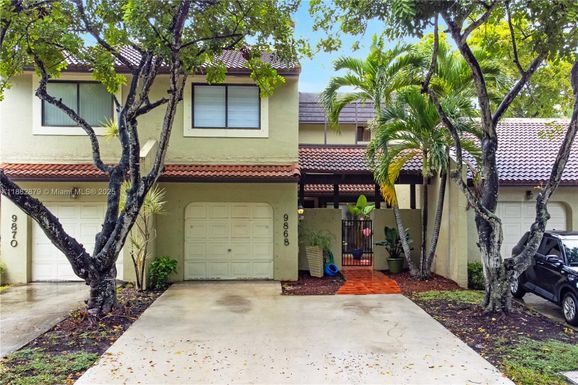 9868 Costa Del Sol Blvd # 93, Doral FL 33178