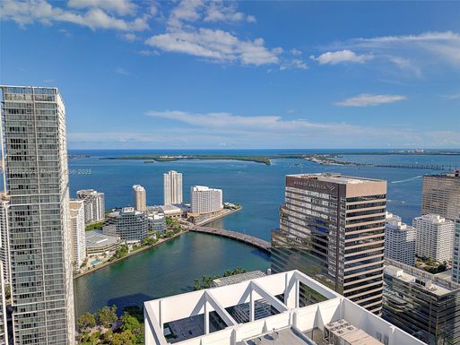 500 Brickell Ave # 1701, Miami FL 33131