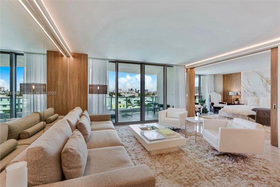 1455 Ocean Dr # 811, Miami Beach FL 33139