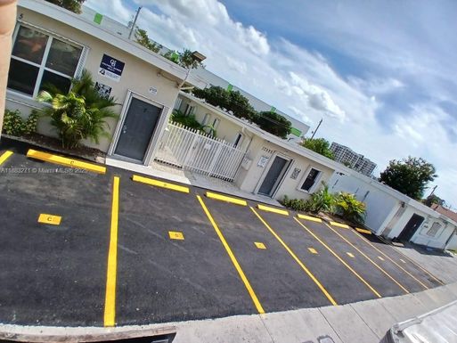 17325 Homestead Ave # 4, Miami FL 33157