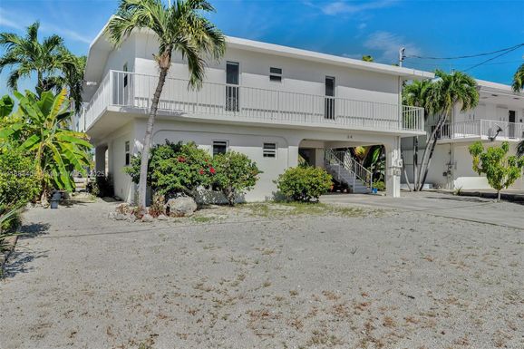 64 W Plaza Del Sol, Islamorada FL 33036