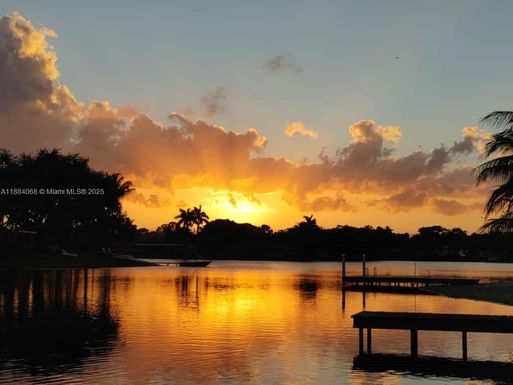 14760 Lewis Rd # 14760, Miami Lakes FL 33014