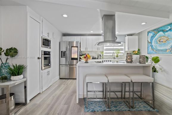 10550 W State Road 84, Davie FL 33324