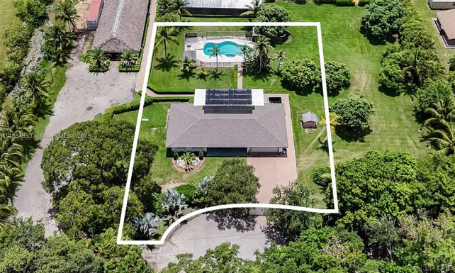 18200 SW 48th St, Southwest Ranches FL 33331