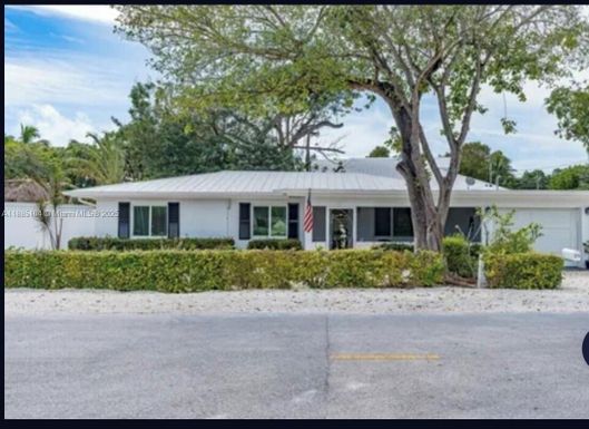 275 Pueblo St, Tavernier FL 33036