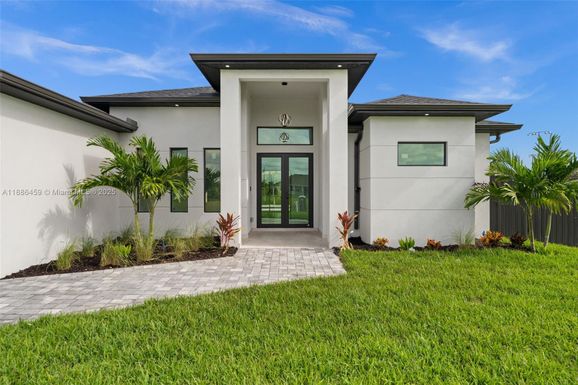 1801 nw 10 Ter, Cape Coral FL 33993