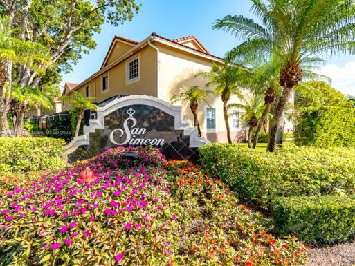 3738 San Simeon Cir, Weston FL 33331