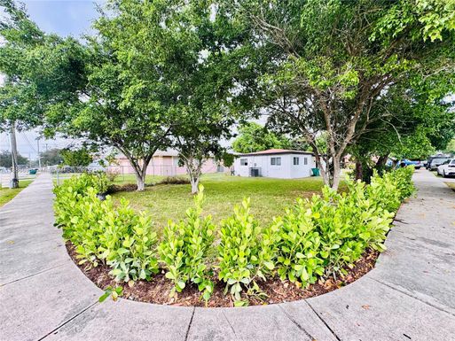 17331 SW 103rd Ave, Miami FL 33157